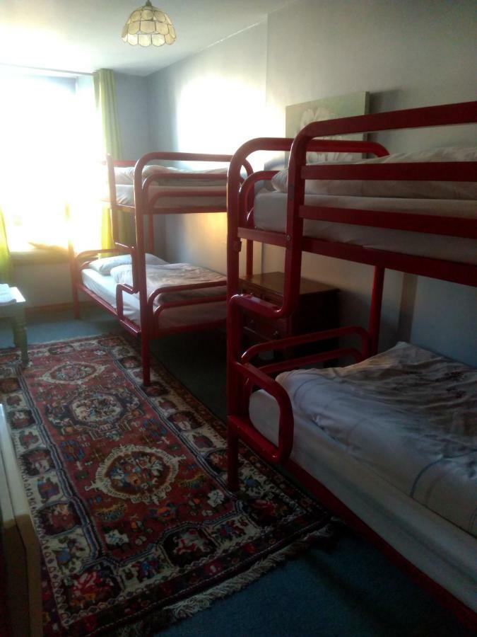 Clifden Hostel Ngoại thất bức ảnh